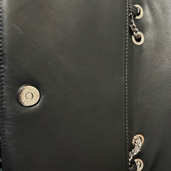 Rare Chanel Black Lipstick Crossbody Bag. ORIGINAL CHAIN - Picture 7 of 17